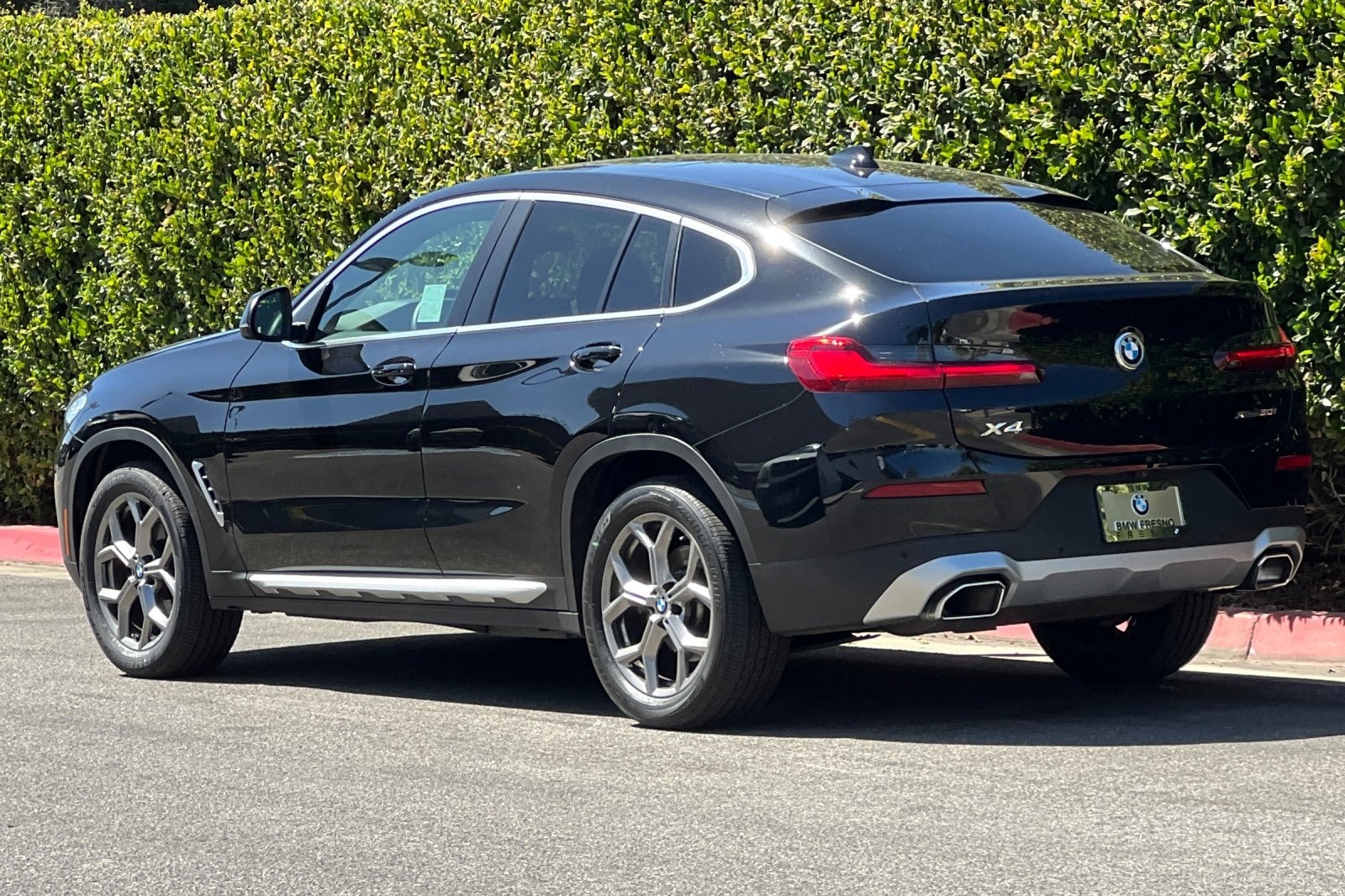 2023 BMW X4 xDrive30i
