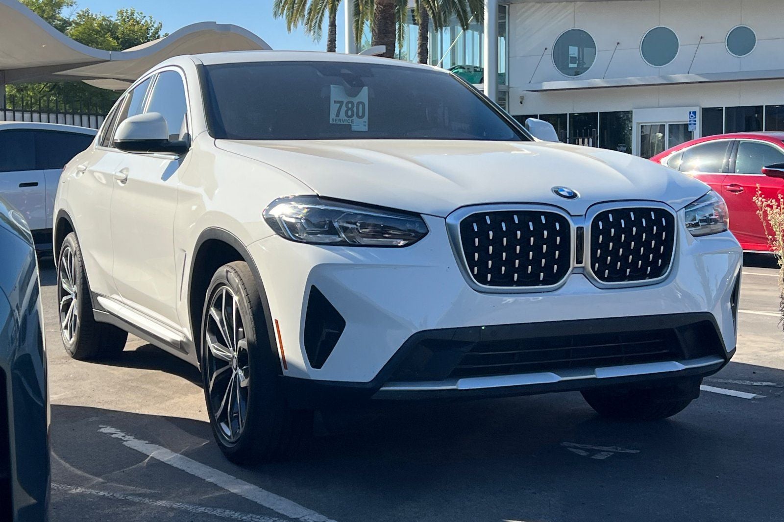 2023 BMW X4 xDrive30i