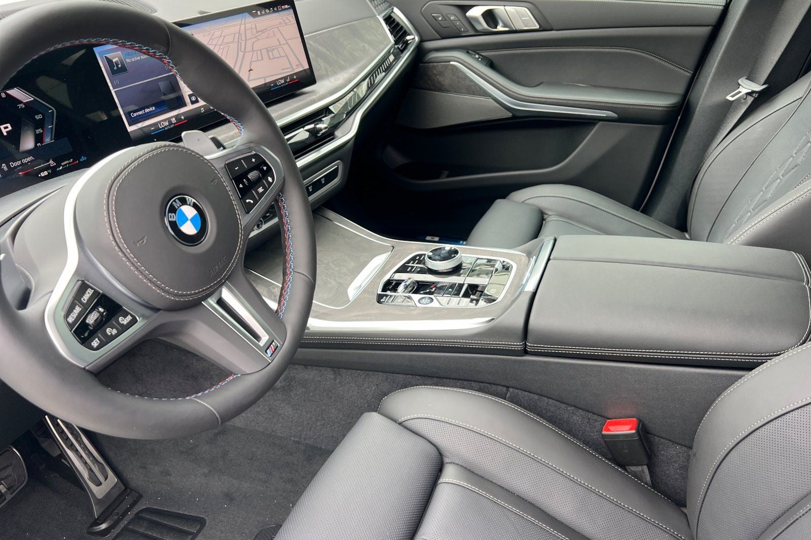 2026 BMW X7 M60i