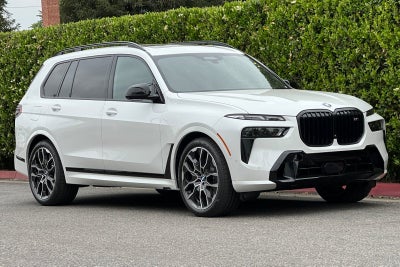 2026 BMW X7 M60i