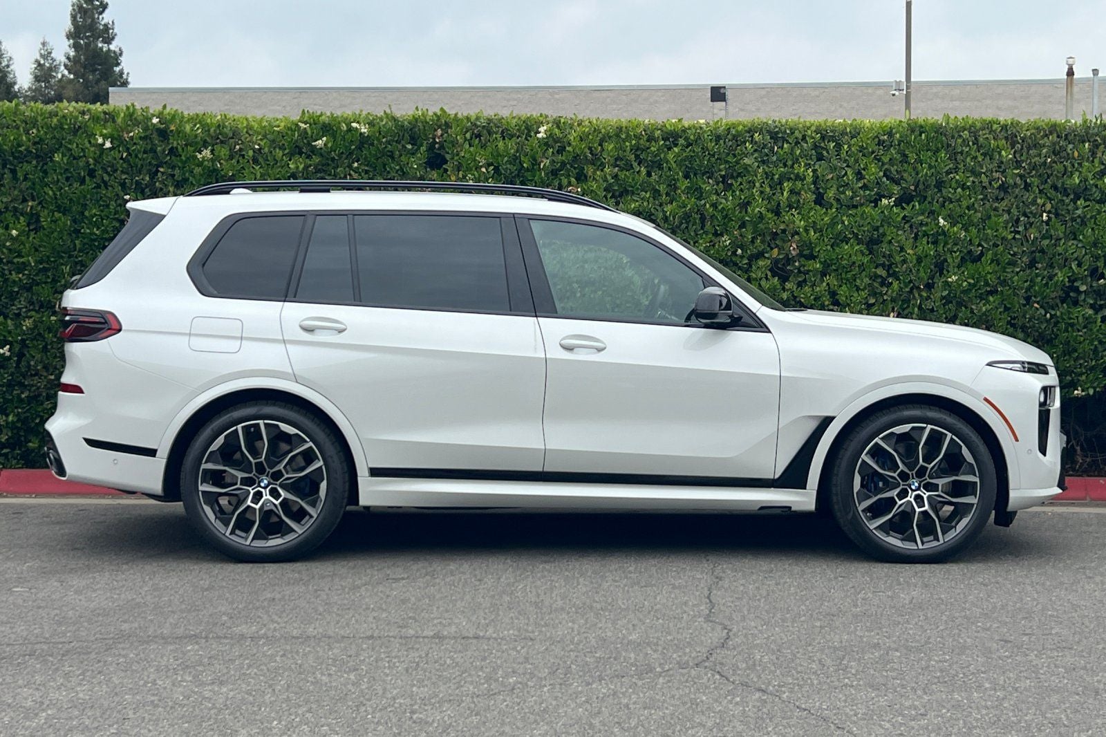 2026 BMW X7 M60i