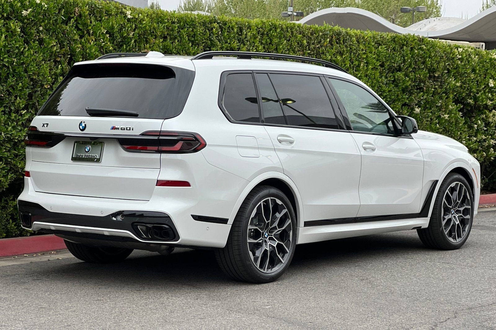 2026 BMW X7 M60i