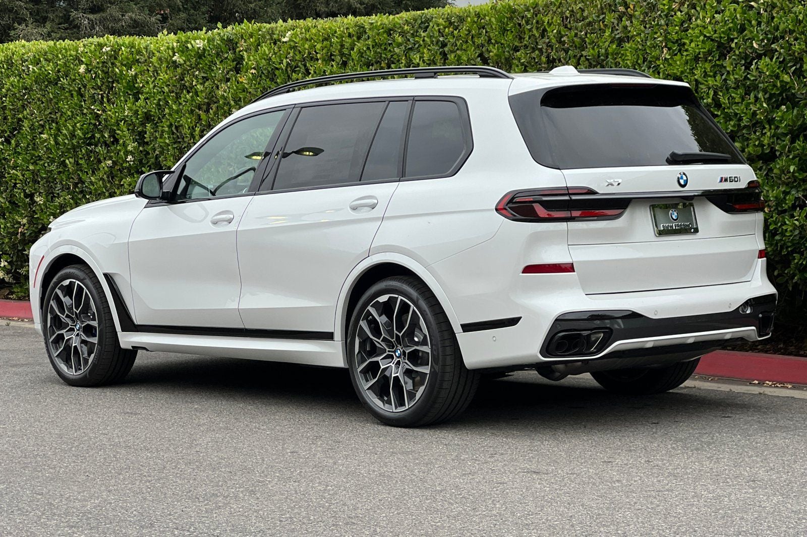 2026 BMW X7 M60i