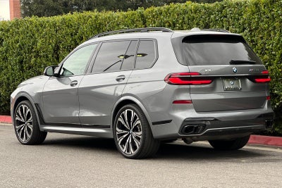 2024 BMW X7 M60i