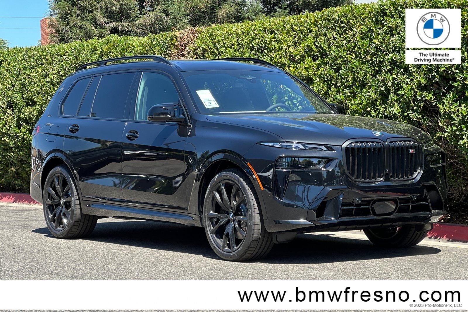 2027 BMW X7 M60i
