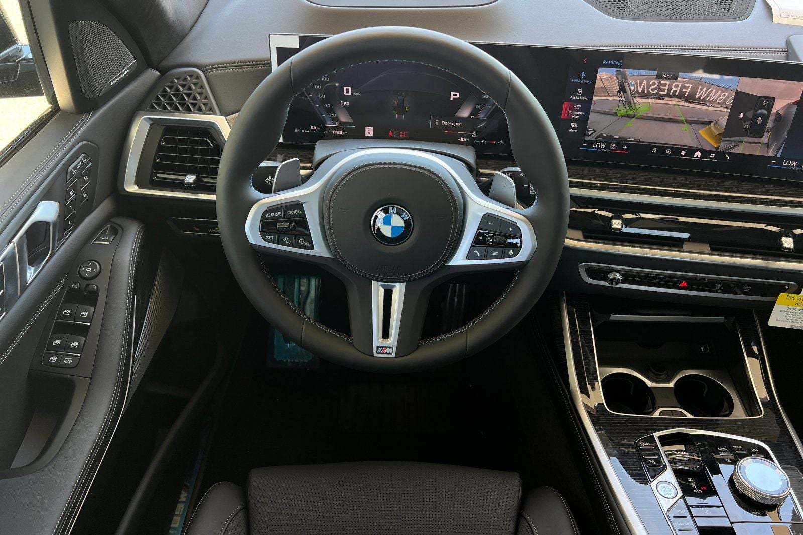 2027 BMW X7 M60i