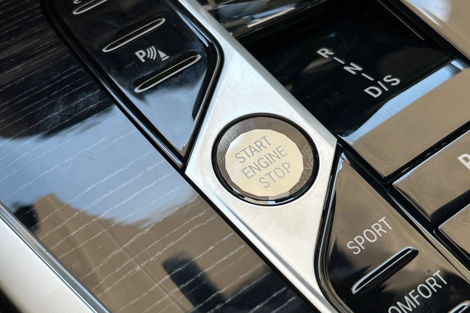 2027 BMW X7 M60i