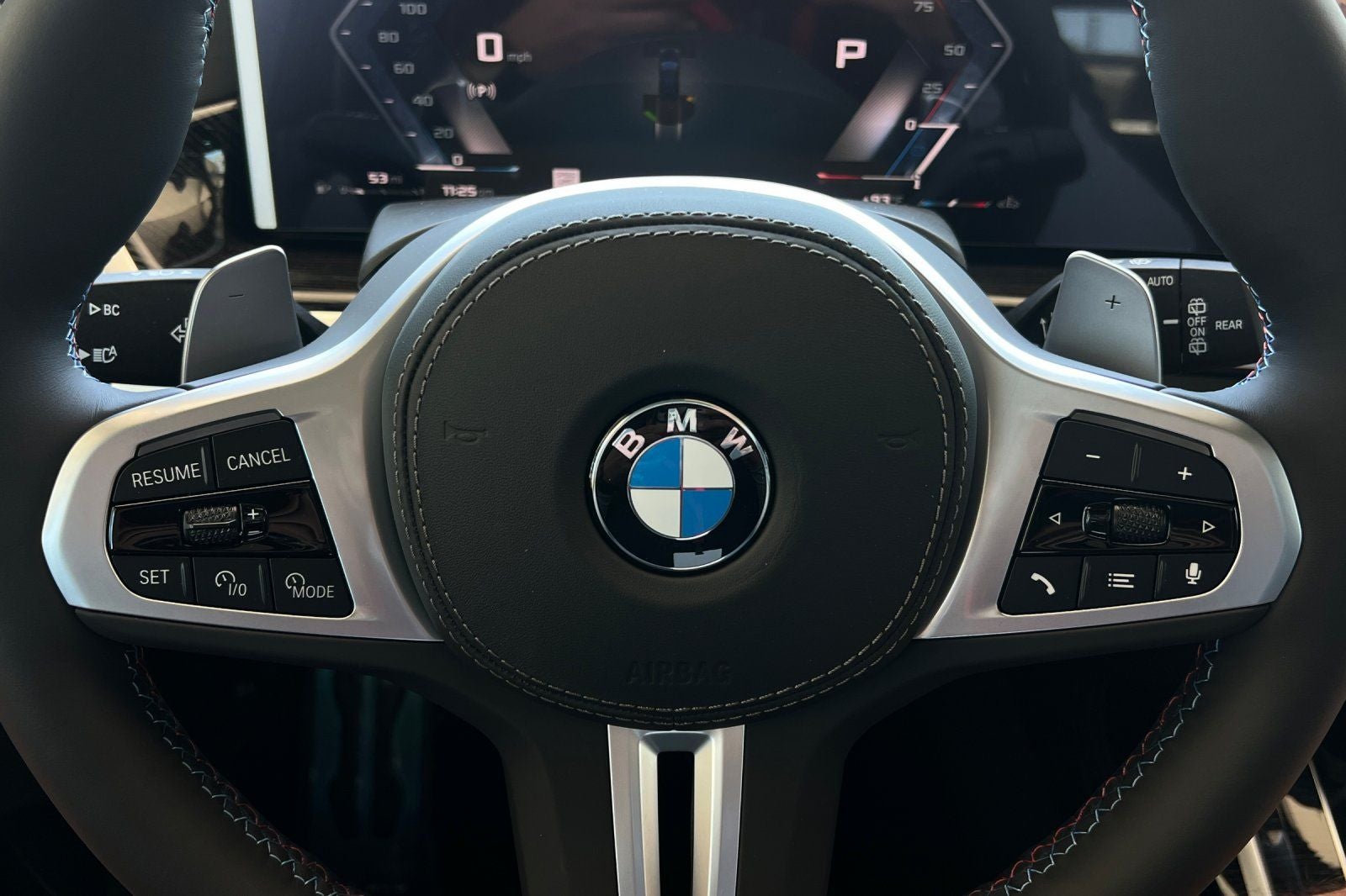 2027 BMW X7 M60i