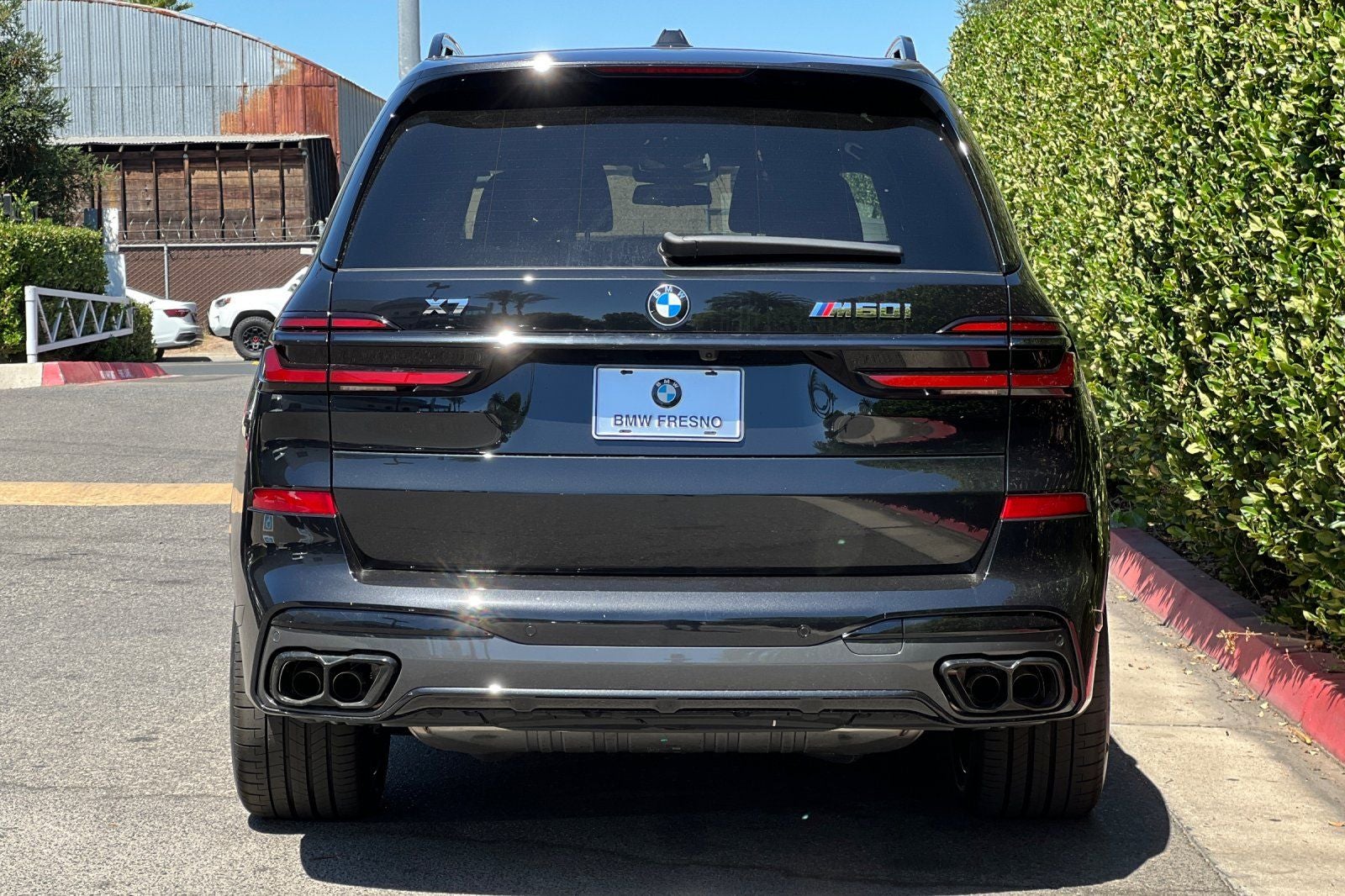 2027 BMW X7 M60i