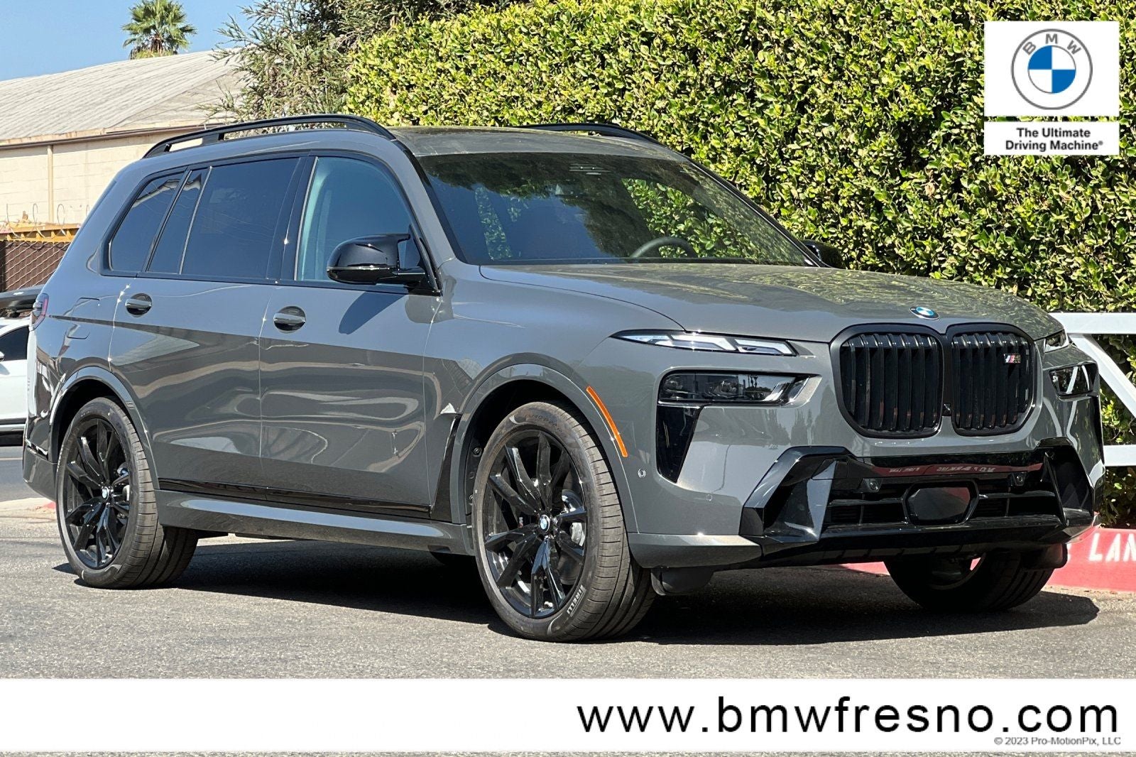 2027 BMW X7 M60i