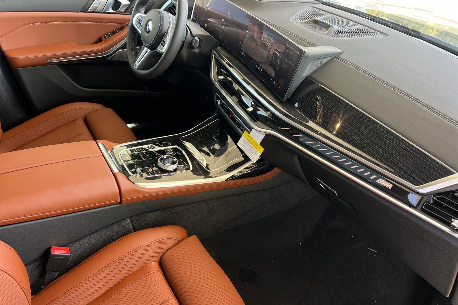 2027 BMW X7 M60i
