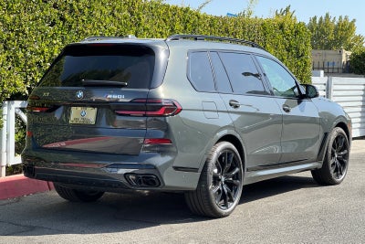 2027 BMW X7 M60i