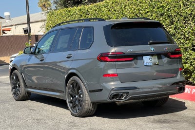 2027 BMW X7 M60i