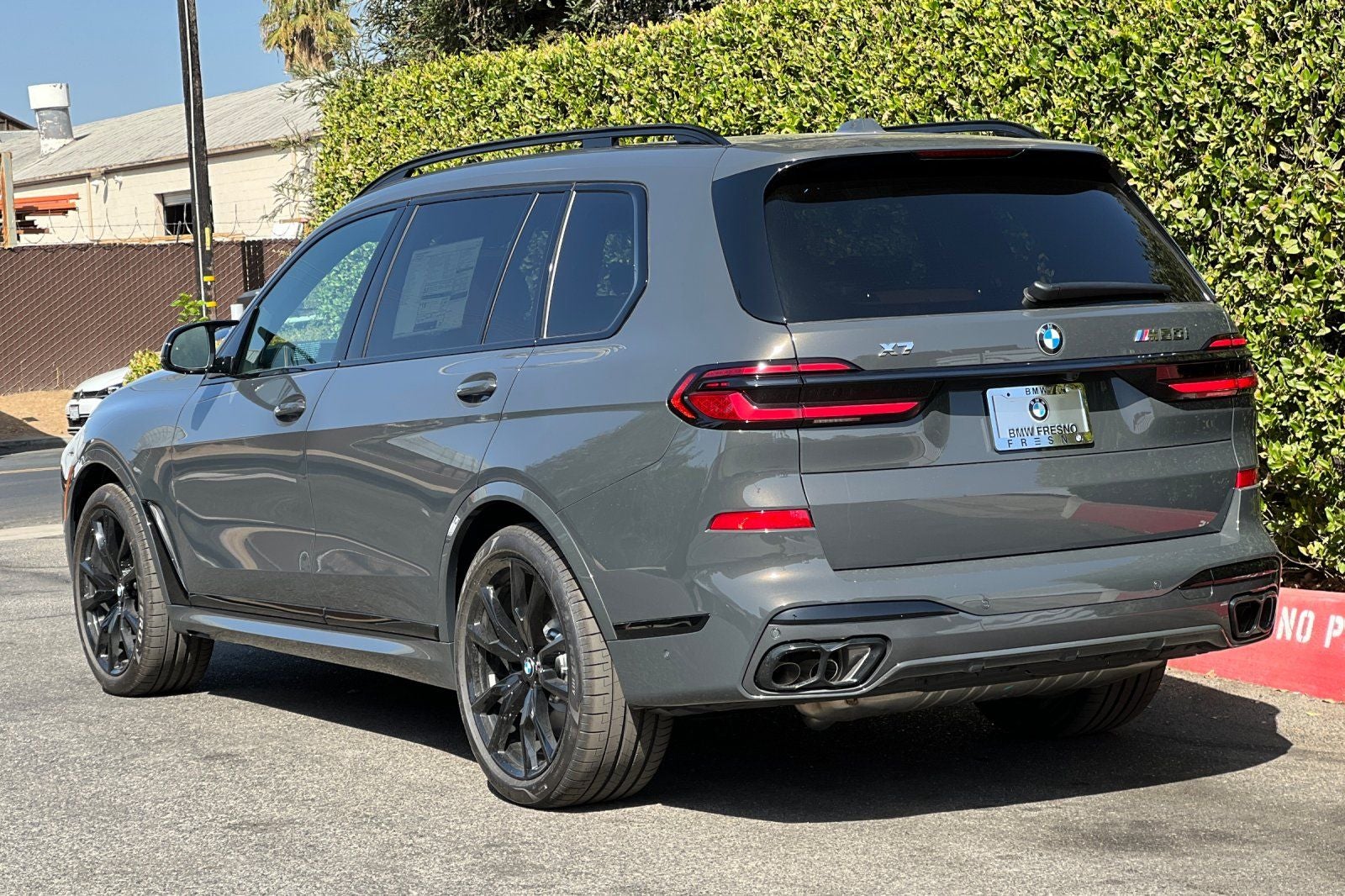 2027 BMW X7 M60i