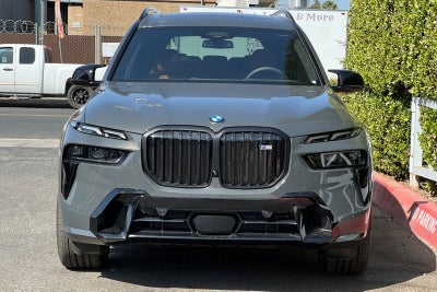 2027 BMW X7 M60i