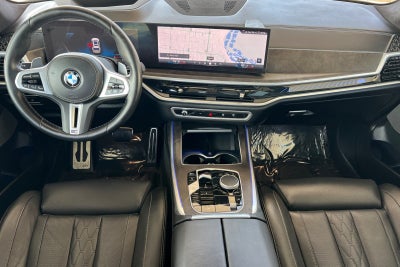2025 BMW X7 M60i