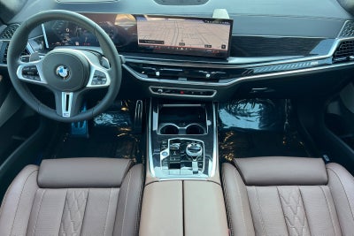 2026 BMW X7 M60i