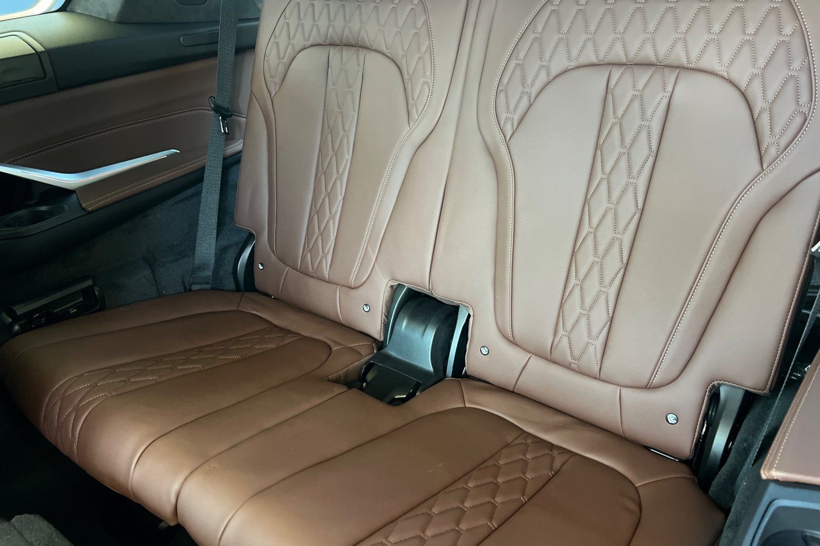 2027 BMW X7 M60i