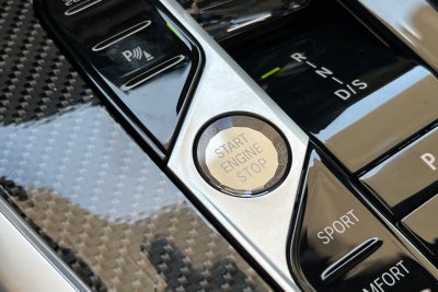 2027 BMW X7 M60i