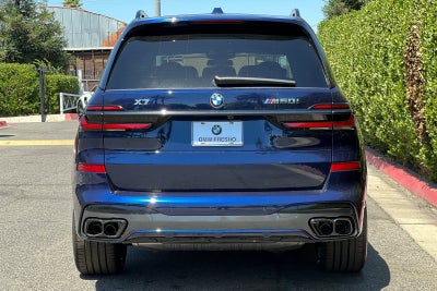 2027 BMW X7 M60i