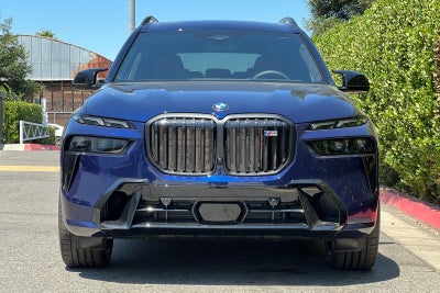 2027 BMW X7 M60i