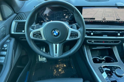 2025 BMW X7 M60i