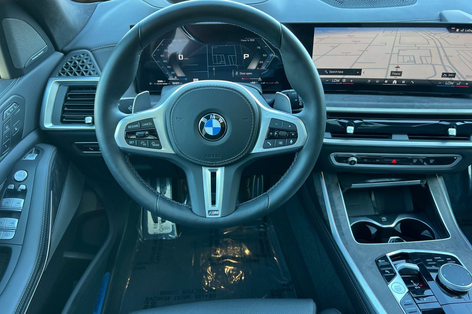 2025 BMW X7 M60i
