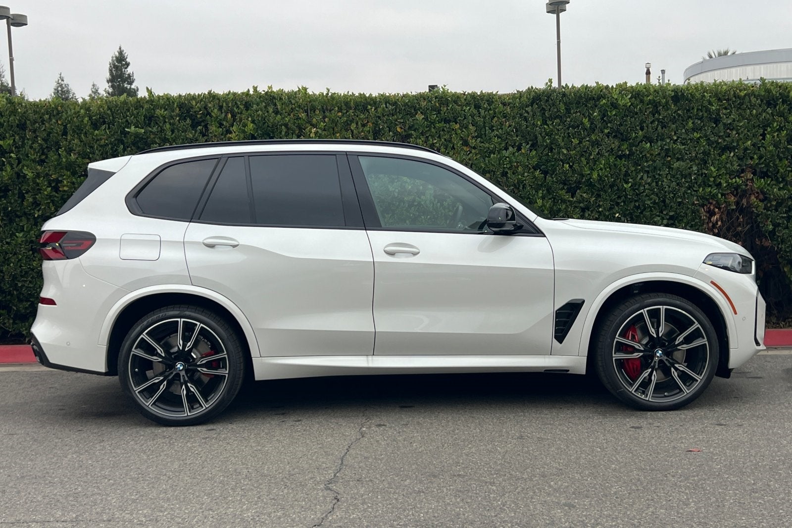 2026 BMW X5 M60i