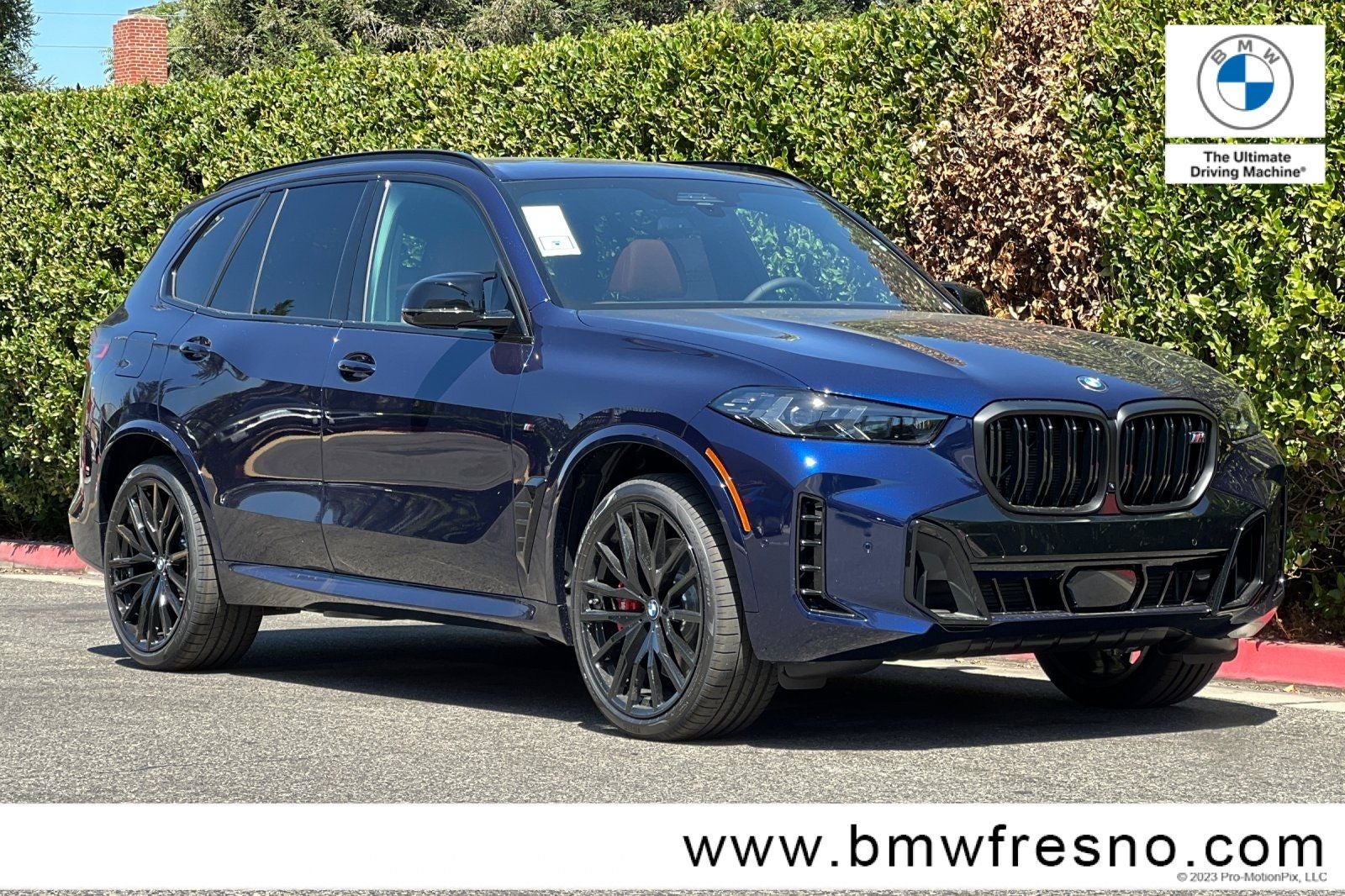 2026 BMW X5 M60i