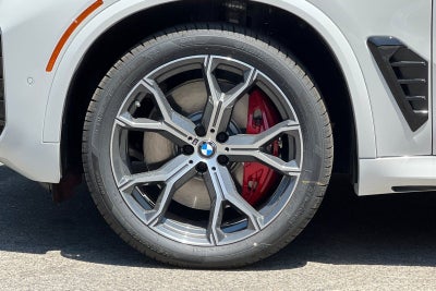 2026 BMW X5 M60i