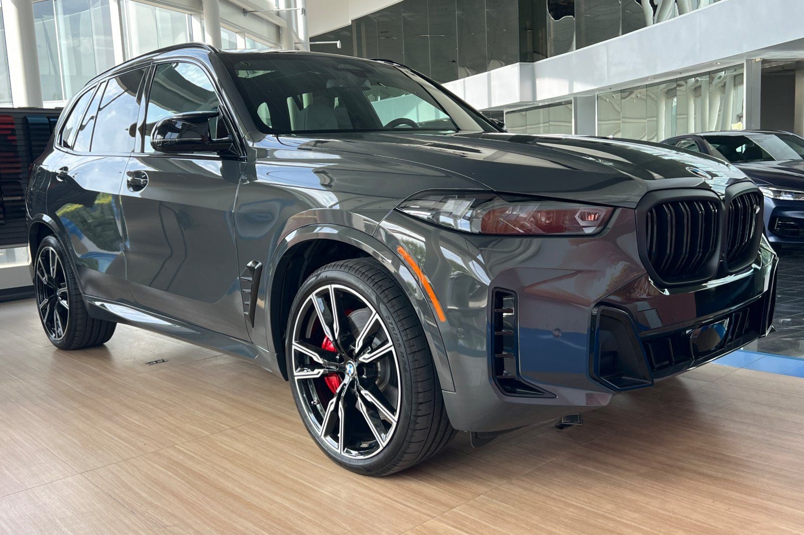 2026 BMW X5 M60i