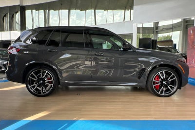 2026 BMW X5 M60i