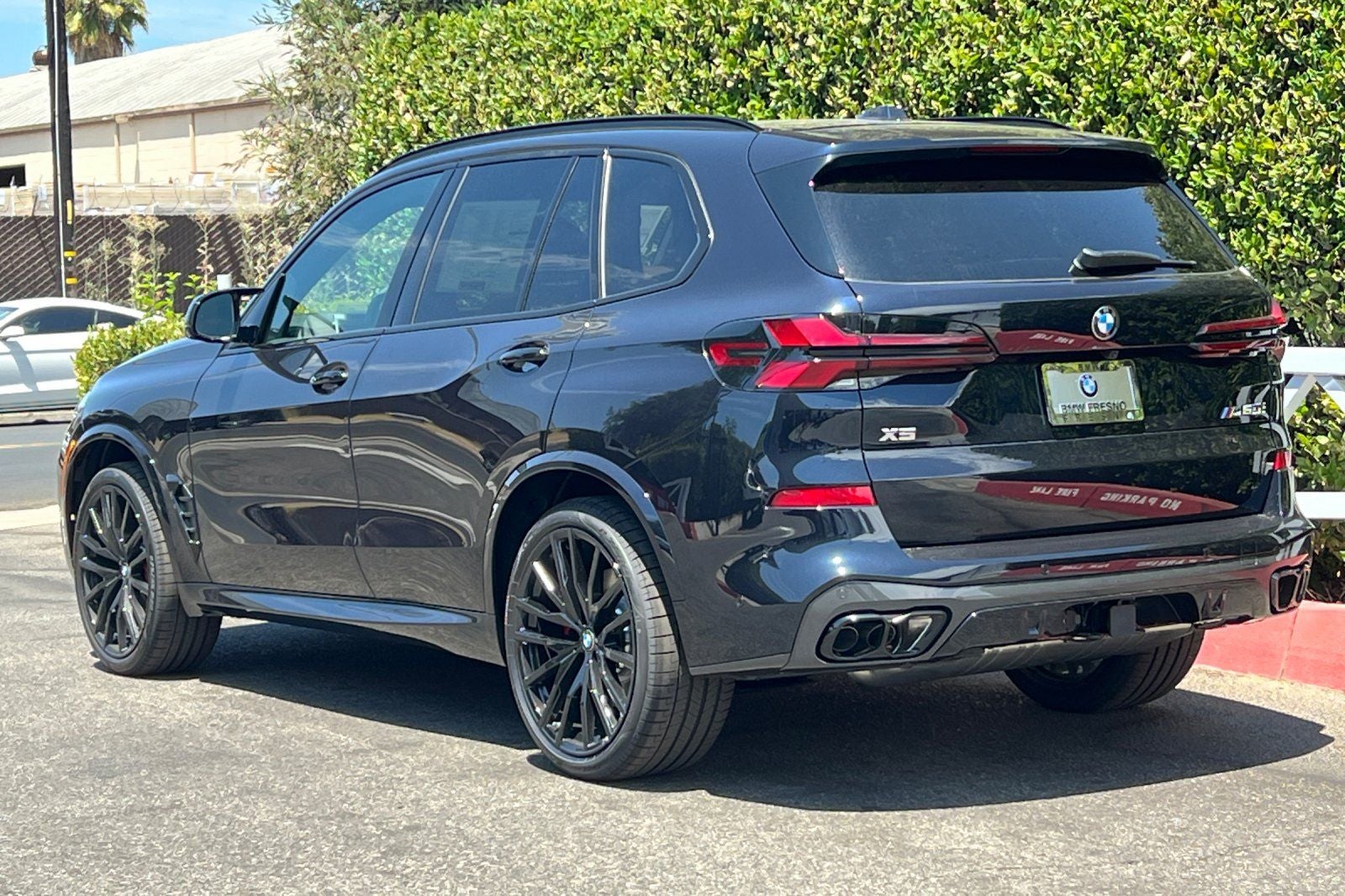 2026 BMW X5 M60i