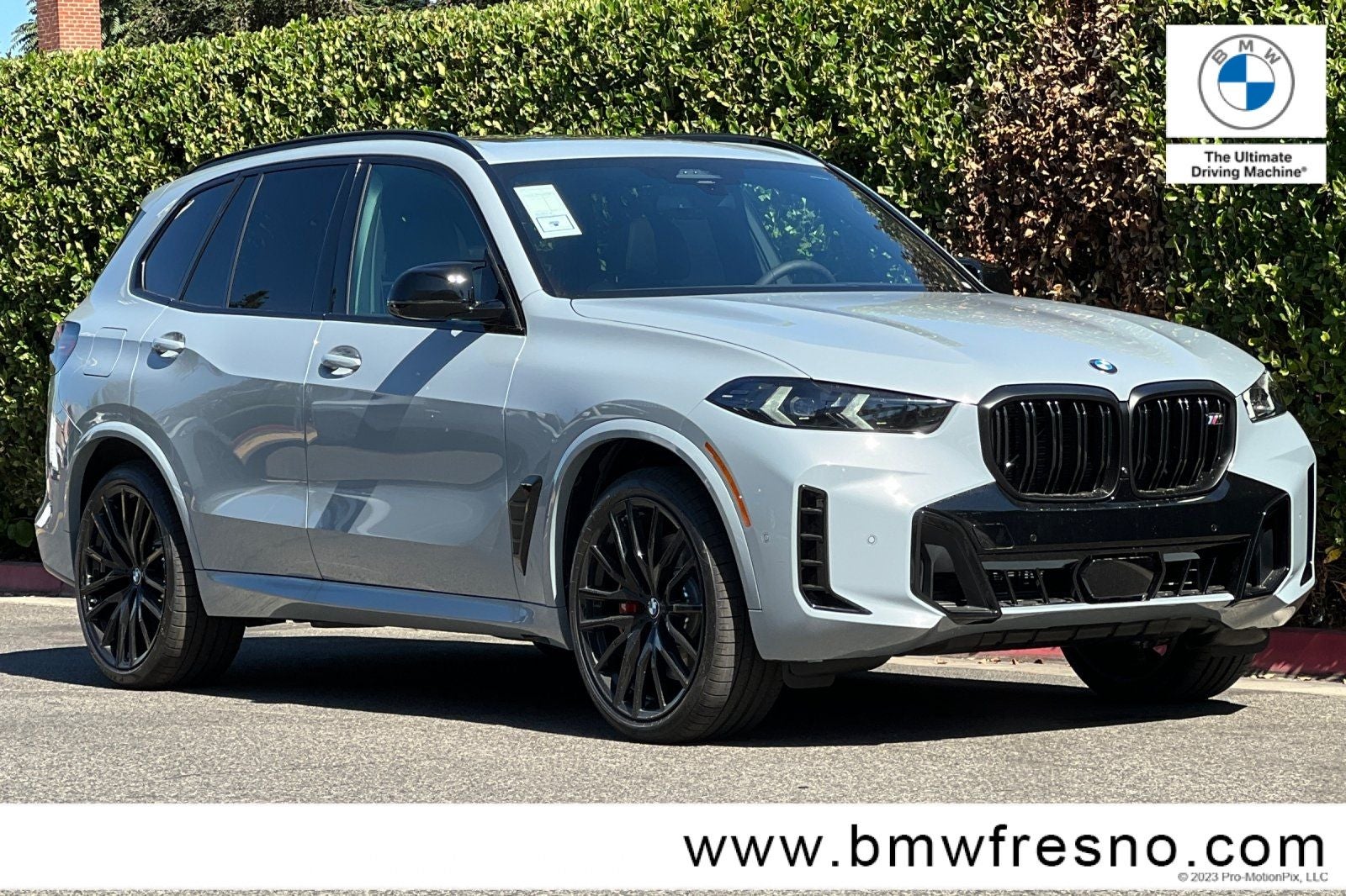 2026 BMW X5 M60i