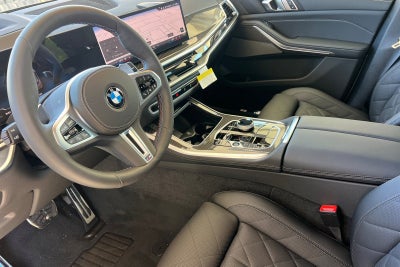 2026 BMW X5 M60i