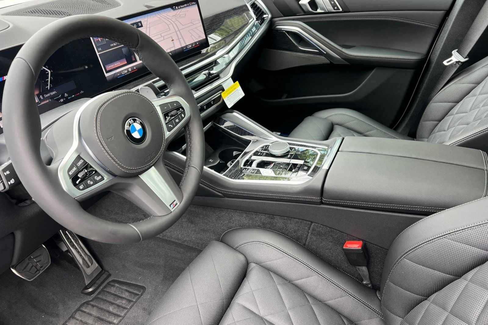 2027 BMW X6 xDrive40i