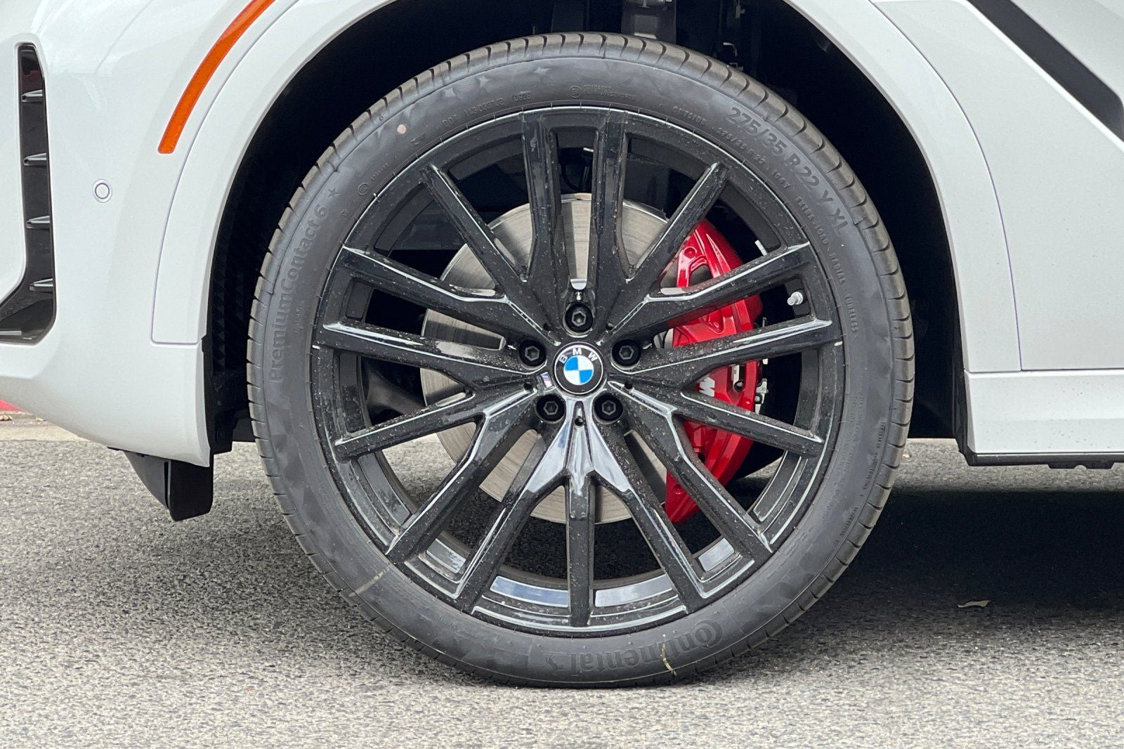 2027 BMW X6 xDrive40i