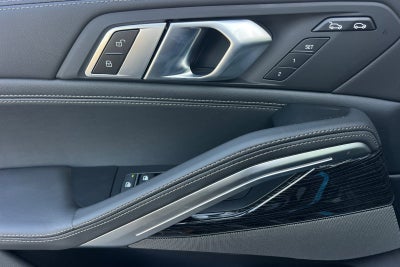 2027 BMW X6 xDrive40i