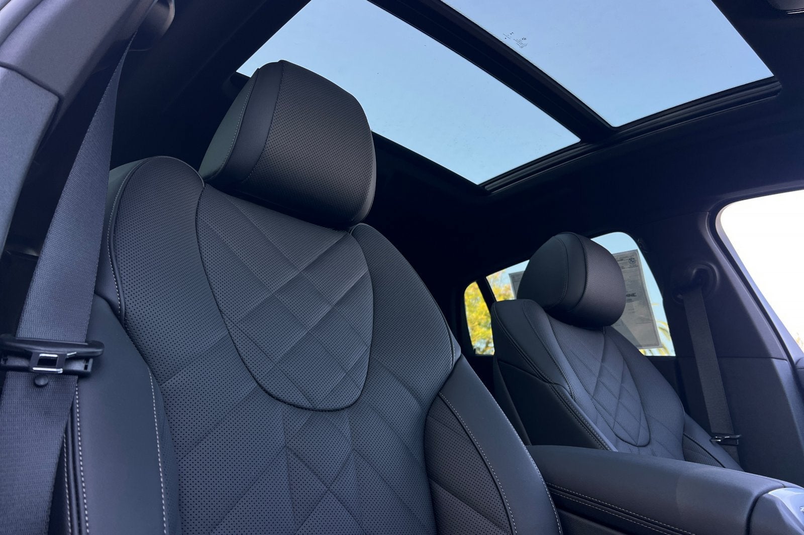 2027 BMW X6 xDrive40i