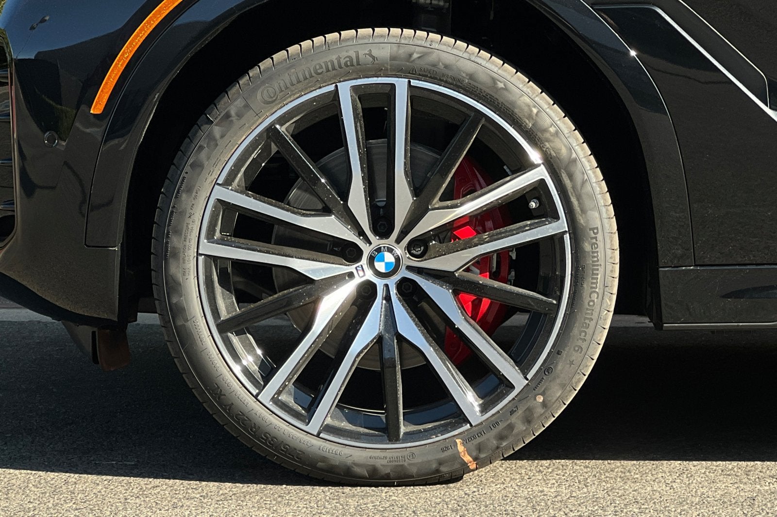 2027 BMW X6 xDrive40i