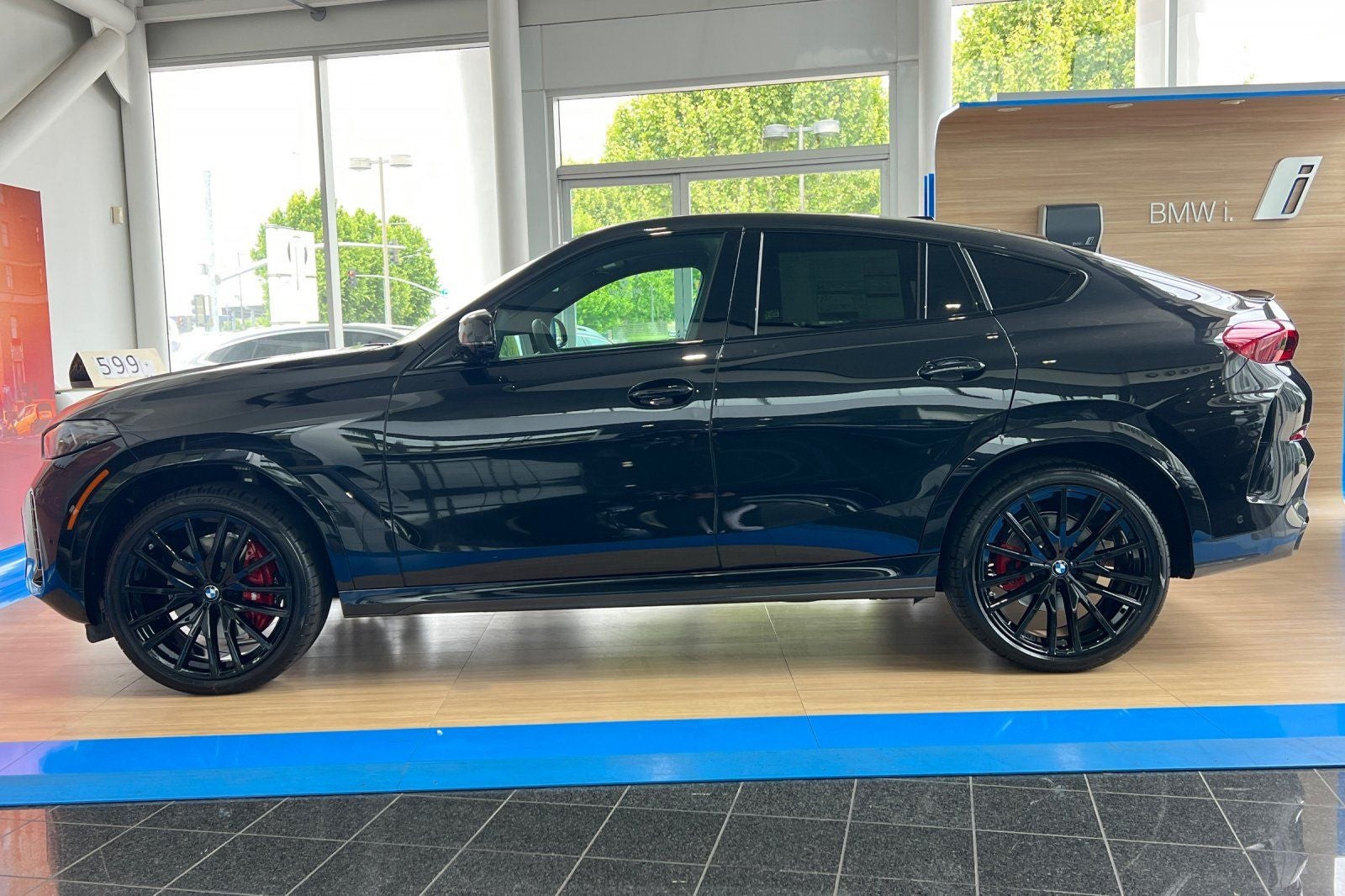 2027 BMW X6 xDrive40i