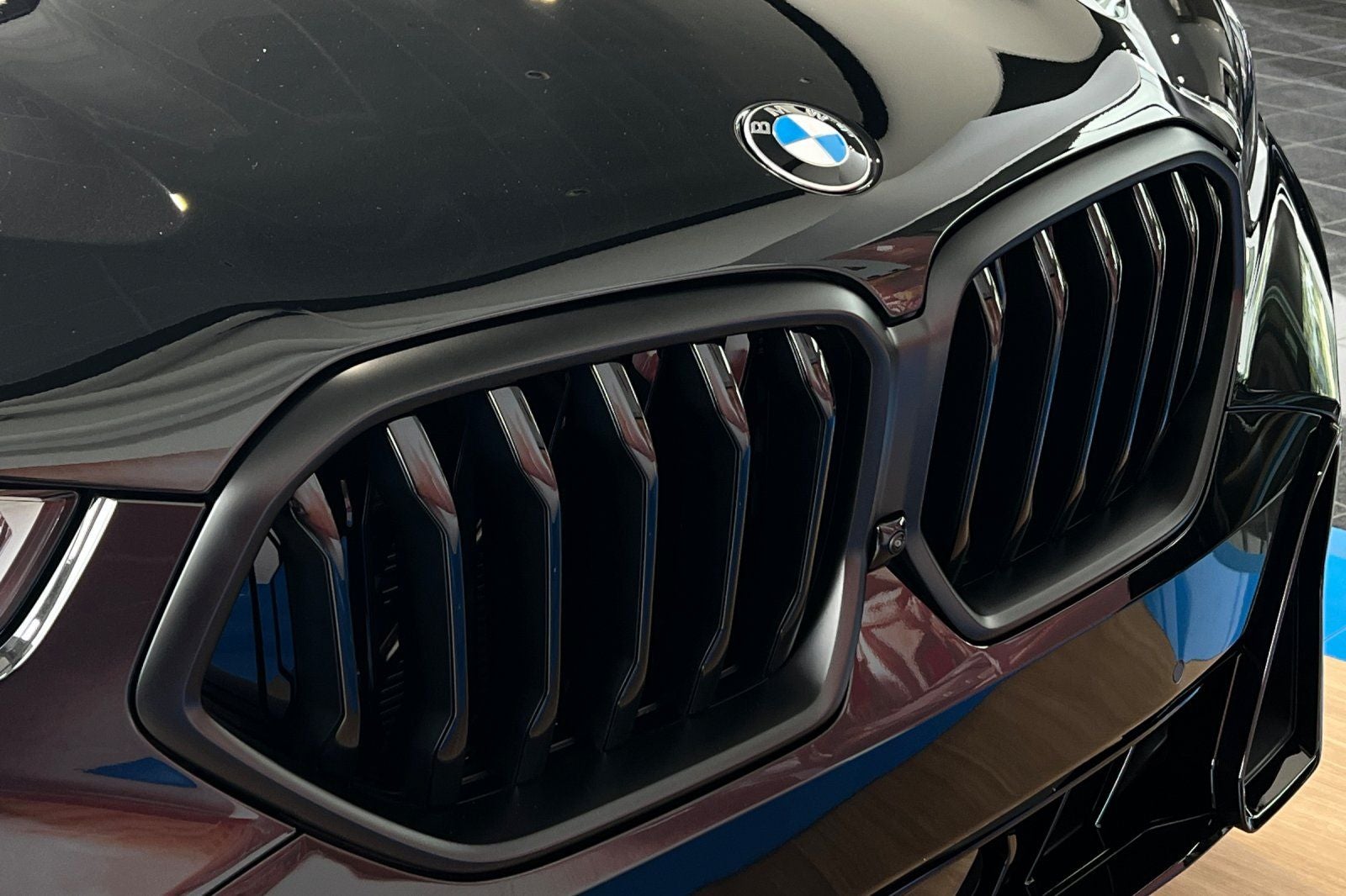 2027 BMW X6 xDrive40i