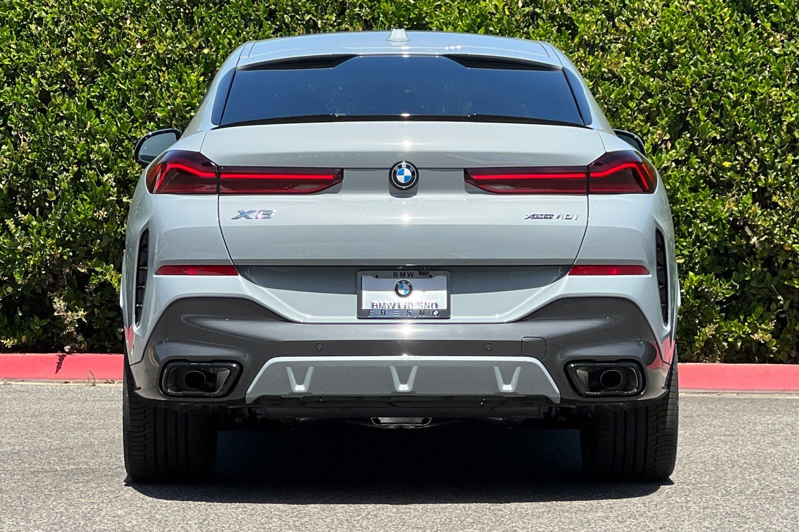 2026 BMW X6 xDrive40i