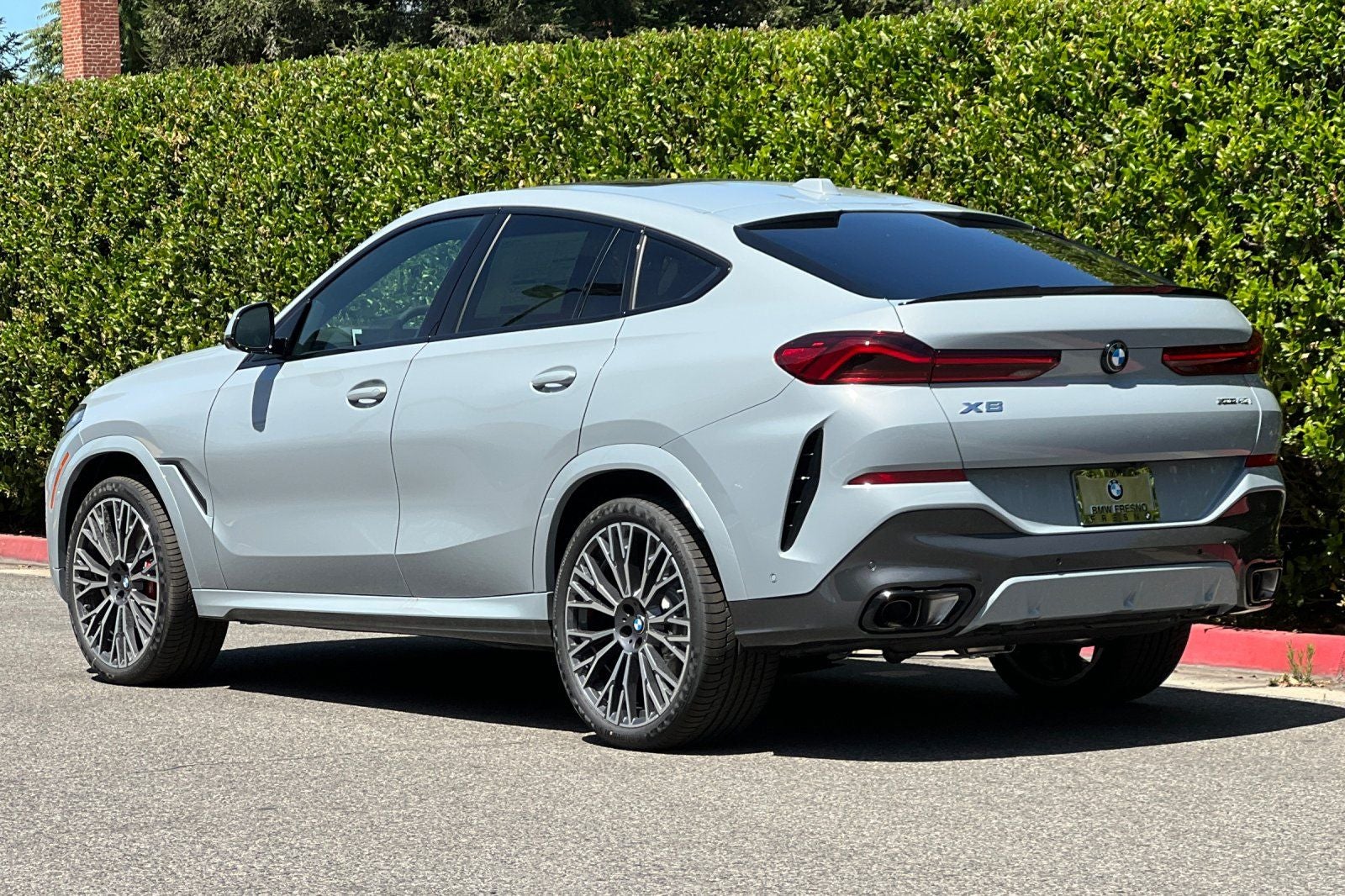 2026 BMW X6 xDrive40i