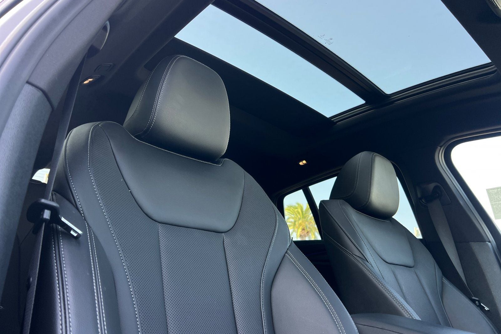 2023 BMW X4 M40i