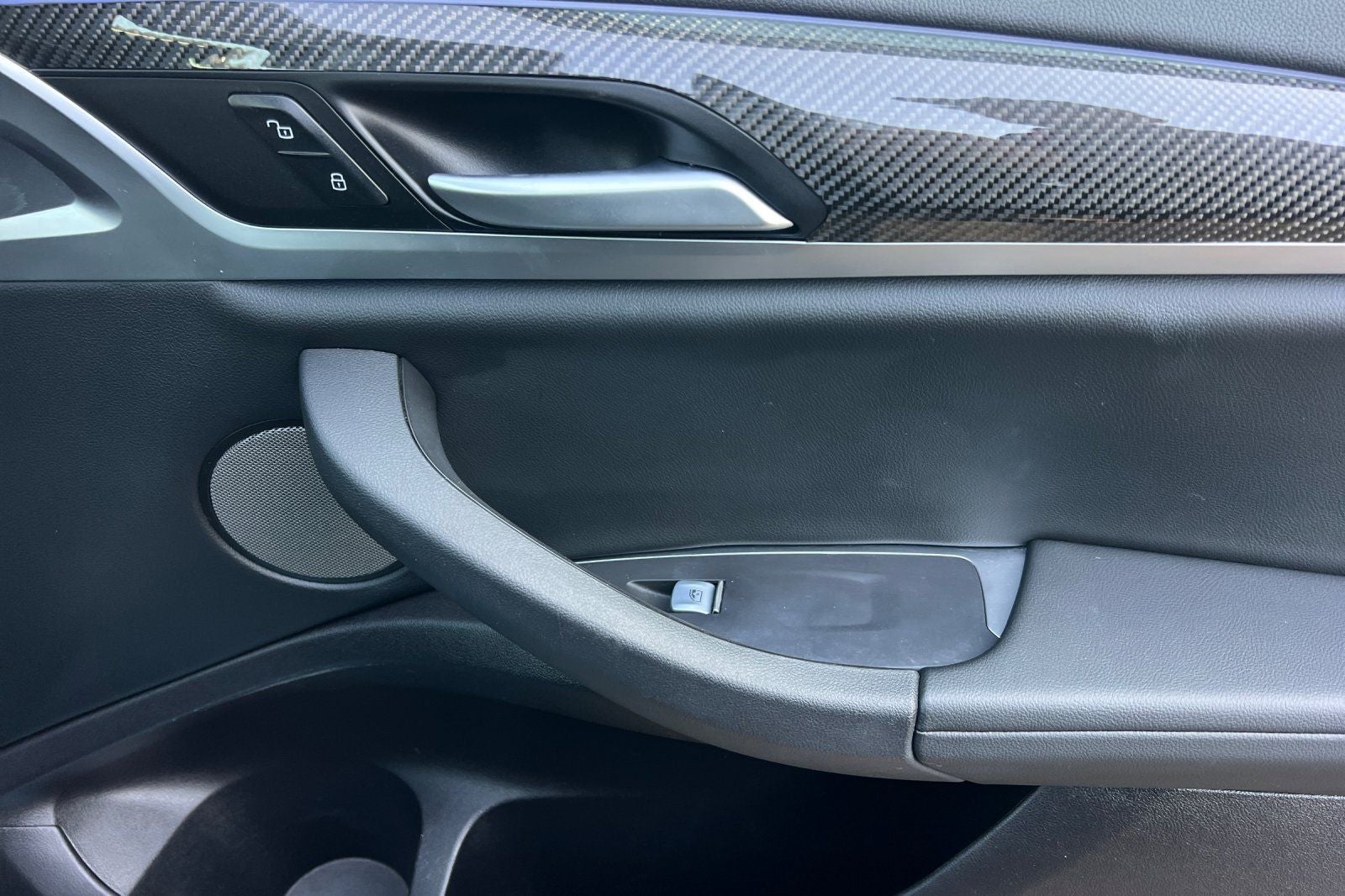 2023 BMW X4 M40i