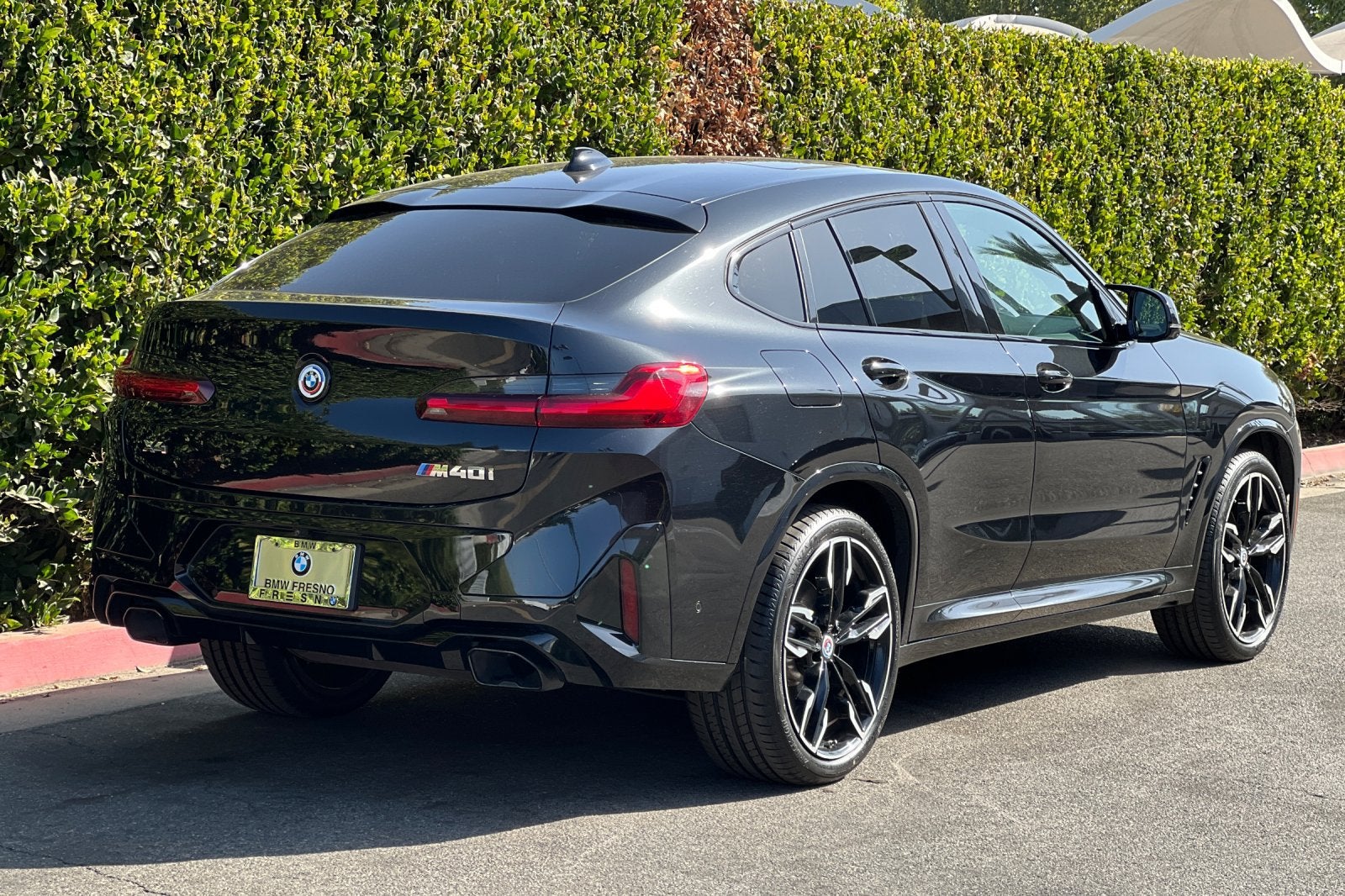 2023 BMW X4 M40i