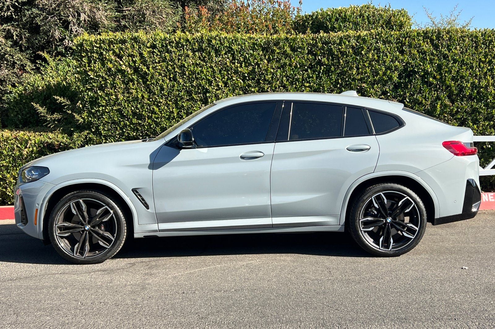 2024 BMW X4 M40i