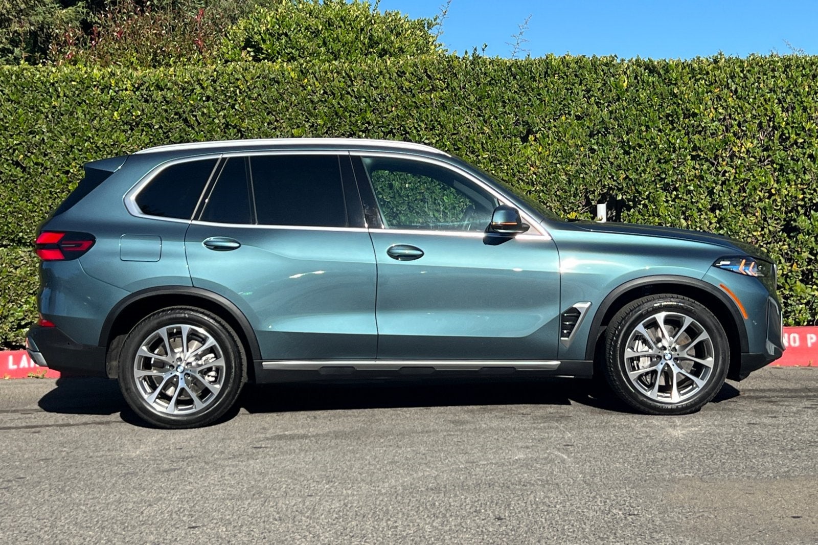 2025 BMW X5 xDrive50e