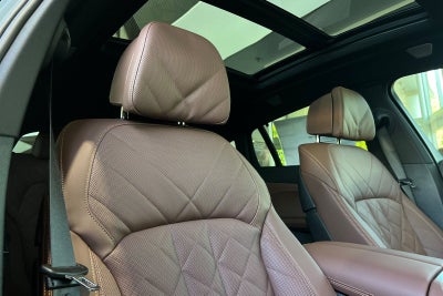 2027 BMW X6 M60i